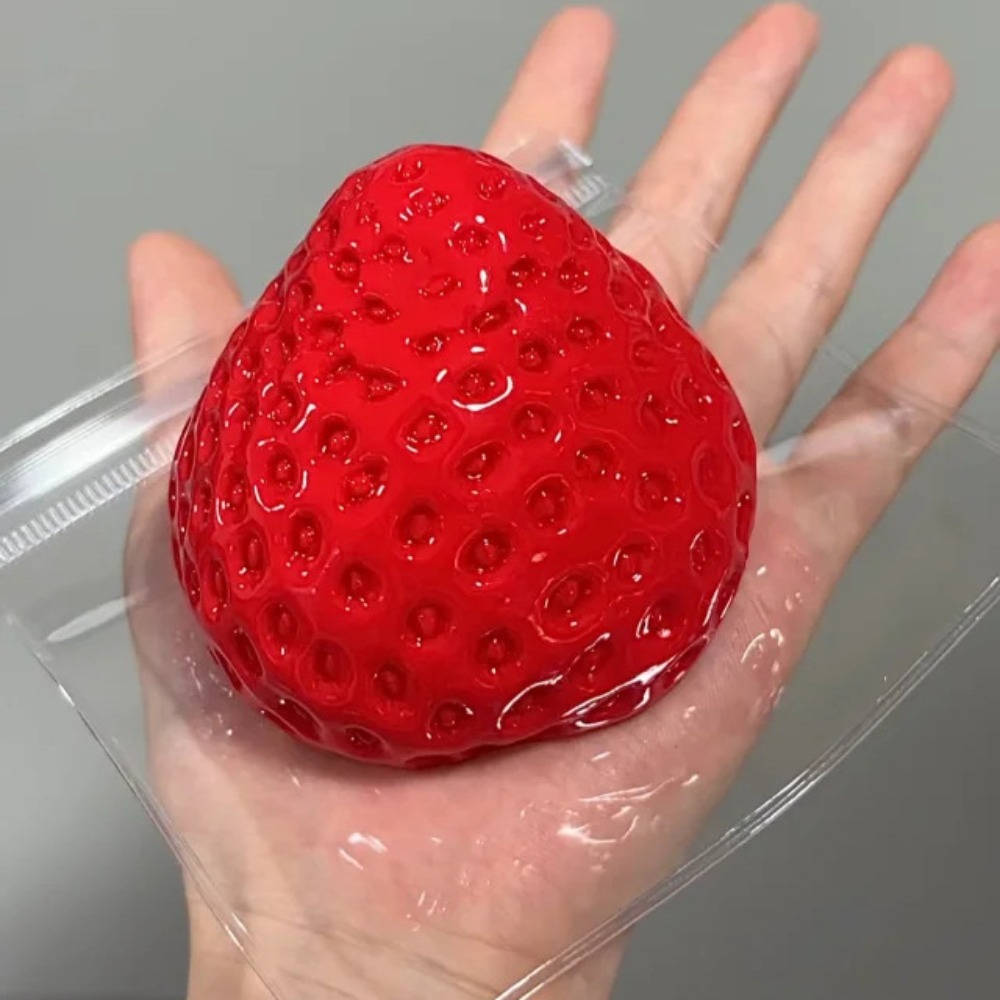 Strawberry Taba Squishy Fidget – Party Games Spy recenzja i cena